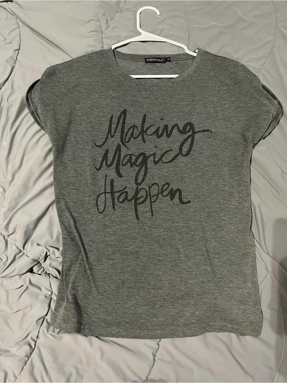Zanzea Gray Short Sleeve Graphic Tee - 'Making Magic Happen'